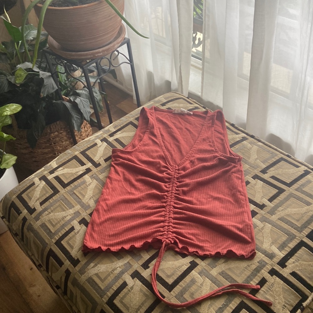 SMALL MAROON RUCHED TANK TOP